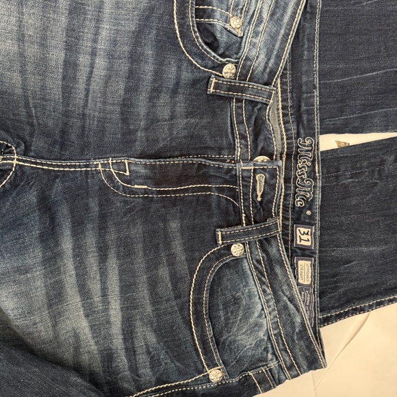 Women’s Miss me jeans like new size 31 - Picture 5 of 6